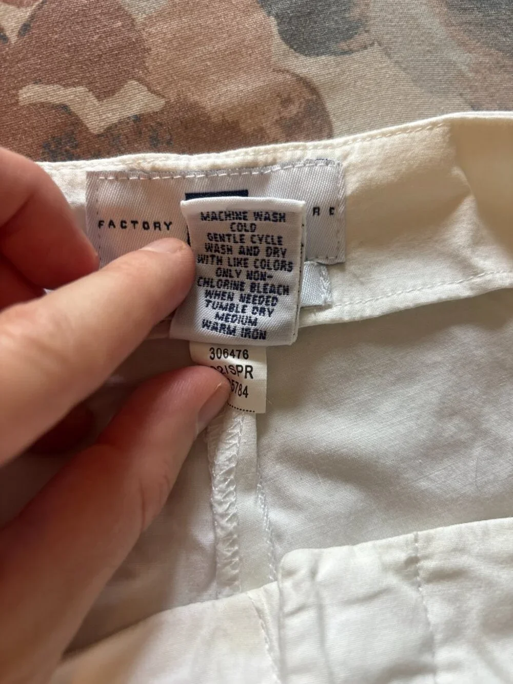 Vintage GAP Factory Cropped Solid White Pants w/ Stretch Size 8